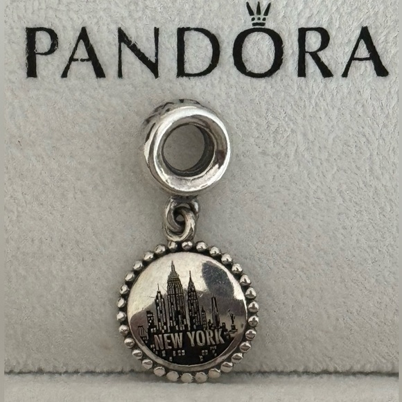 Authentic Pandora New York City Dangle Charm - Picture 4 of 7